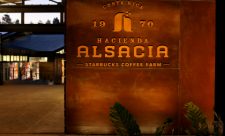 Starbucks Coffe Farm Costa Rica