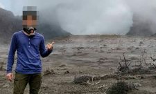 Costa Rica Tourists Turrialba Volcano Access